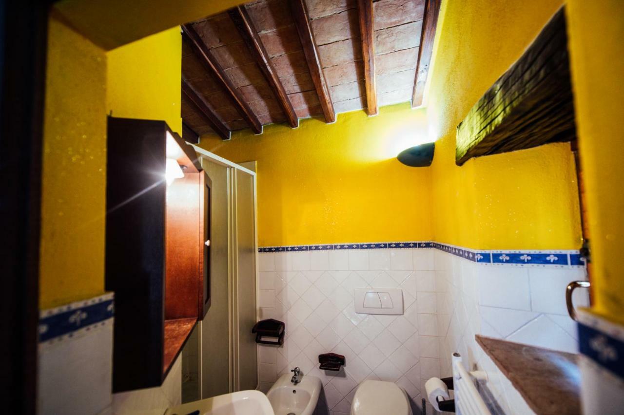 Agriturismo Il Noce กัสตีลีโยเน ดิ ออร์ชา ภายนอก รูปภาพ