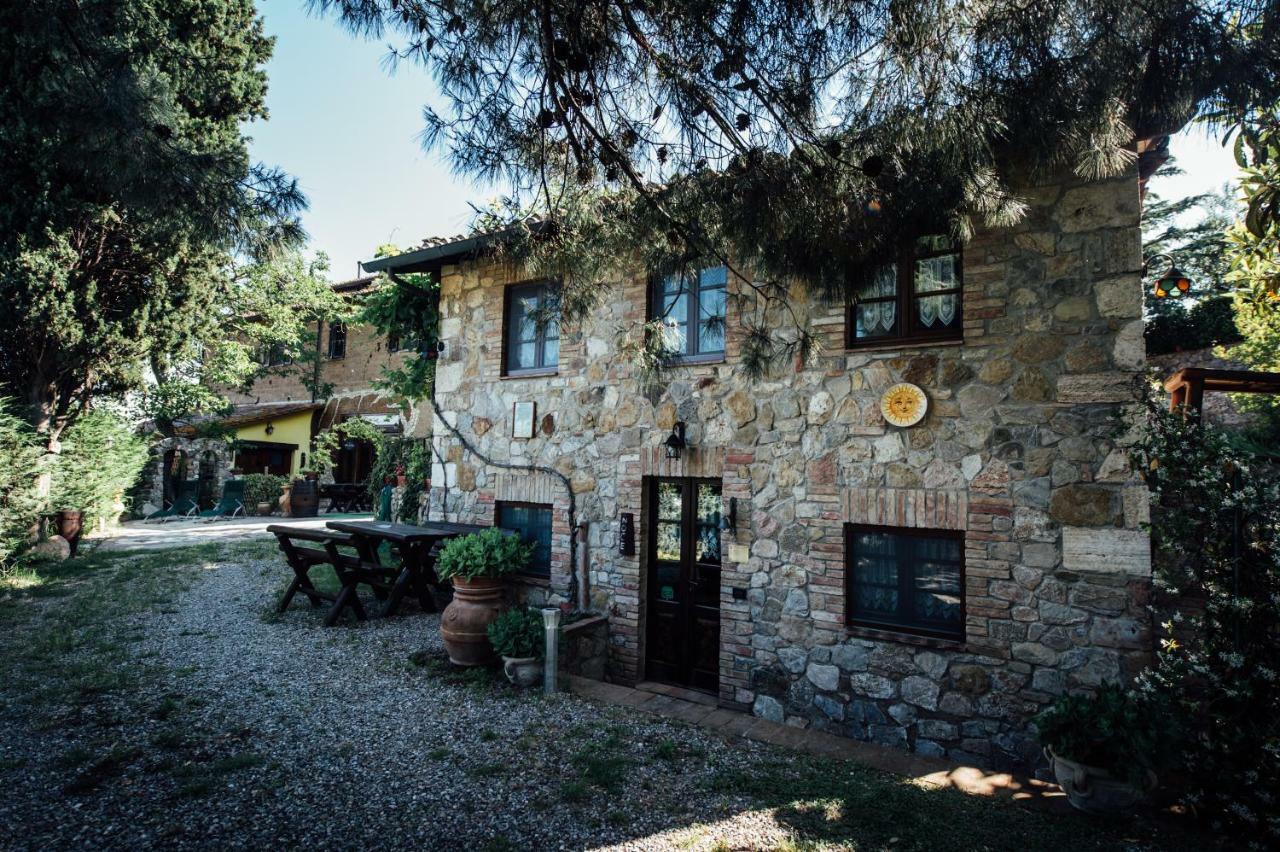 Agriturismo Il Noce กัสตีลีโยเน ดิ ออร์ชา ภายนอก รูปภาพ